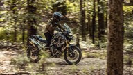 Moto - News: Triumph Tiger 1200: con Carmicheal va forte anche sulla pista cross!