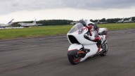 Moto - News: Ecco la moto elettrica che punta a stracciare il record di Max Biaggi