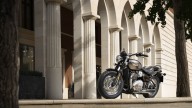 Moto - News: Triumph Bonneville Gold Line Edition 2022: classic fatte a mano