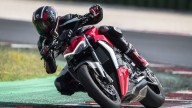 Moto - News: Verso la prova Ducati Streetfighter V2: estrema, ma più umana della V4