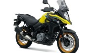 Moto - News: Suzuki V-Strom 650 MY2022: l'enduro stradale "aggiunge" colore