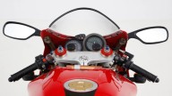 Moto - News: Usato per pochi: una delle rarissime Ducati 916 SPA va all'asta