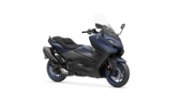 Moto - Scooter: Verso la prova: Yamaha TMAX 2022, il maxi-scooter diventa super-tech