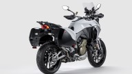 Moto - News: Ducati Multistrada V4 2022: elettronica migliorata e colore inedito