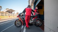 MotoE: VIDEO E FOTO - La Ducati elettrica a Vallelunga con Alex De Angelis