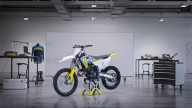 Moto - News: Husqvarna motocross 2023: le TC ed FC sono completamente nuove