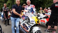 MotoGP: Goodwood, dodici titoli mondiali in una foto: Rainey, Roberts, Schwantz, Doohan