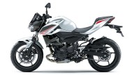 Moto - News: Kawasaki Z400 e Ninja 400 MY2023: il ritorno delle medie