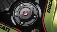 Moto - News: Ducati Streetfighter V4 Lamborghini, l'omaggio alla Huracan STO - foto e video