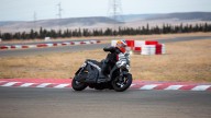 Moto - Scooter: Seat Mò 125 Performance si aggiudica due Guinness World Records in 48 ore