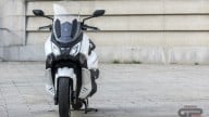 Moto - Test: Sym Joyride 300, l’ibrido tra GT e ruota alta