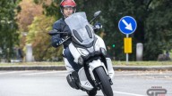 Moto - Test: Sym Joyride 300, l’ibrido tra GT e ruota alta