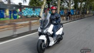 Moto - Test: Sym Joyride 300, l’ibrido tra GT e ruota alta