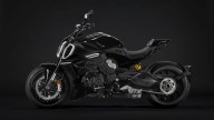 Moto - News: Ducati Diavel 2023: si passa al V4