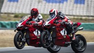 Moto - News: Ducati V4R 2023, livrea da MotoGP, 240 cv, 16.500 giri