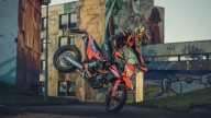 Moto - News: KTM LC4 2023: motard o dual sport? Ecco la 690 Enduro R e la SMC R