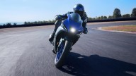 Moto - News: Yamaha R125 2023: svelata la 4a generazione della piccola supersportiva
