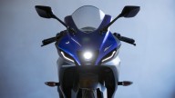 Moto - News: Yamaha R125 2023: svelata la 4a generazione della piccola supersportiva