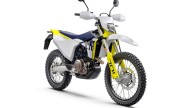 Moto - News: Husqvarna Motorcycles 701 Enduro e 701 Supermoto 2023: il mono nel cuore