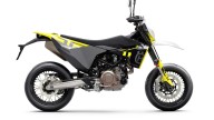 Moto - News: Husqvarna Motorcycles 701 Enduro e 701 Supermoto 2023: il mono nel cuore