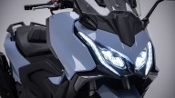 Moto - Scooter: Kymco AK 550 Premium 2023: il maxiscooter si fa più "touring"