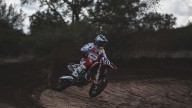 Moto - News: GasGas MC 450F e MC 250F Factory Edition 2023: le caratteristiche delle cross