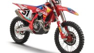 Moto - News: GasGas MC 450F e MC 250F Factory Edition 2023: le caratteristiche delle cross