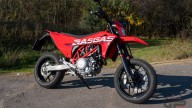 Moto - Test: GASGAS SM700, motardone ispanico all’ennesima potenza