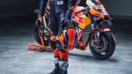 MotoGP: Binder e Miller svelano le KTM 2023: "l'obiettivo è il titolo MotoGP"