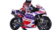 MotoGP: FOTO - Pramac presenta le Ducati 2023 e rende omaggio ad Angel Nieto