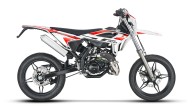 Moto - News: Beta RR 50 Enduro e Motard MY23: largo ai 14enni!