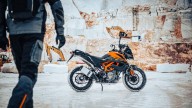 Moto - News: KTM 390 Adventure 2023: la piccola on-off austriaca è sempre più offroad