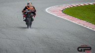 MotoGP: Sepang test, shakedown day 2: provando sotto la pioggia