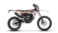 Moto - News: Beta: le nuove RR 125 Enduro e Motard 2023