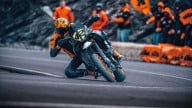 Moto - News: KTM 890 SMT: ritorna la supermoto tourer!