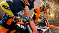 Moto - News: KTM SX-F 2024: le nuove motocross austriache si aggiornano