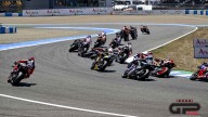 MotoGP: LA FOTOSEQUENZA COMPLETA 57 FOTO: l'ammucchiata nella Sprint race di Jerez