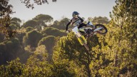 Moto - News: Husqvarna TC ed FC MY2024: le nuove motocross aggiornate