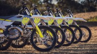 Moto - News: Husqvarna TC ed FC MY2024: le nuove motocross aggiornate