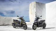 Moto - Scooter: Piaggio Beverly ed MP3 300 hpe: per l'estate, arriva l'allestimento Deep Black,