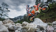 Moto - News: KTM 300 EXC Hardenduro 2024: la specialistica più estrema di tutte