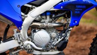 Moto - News: Yamaha festeggia i 50 anni della YZ: svelate le cross "vintage"