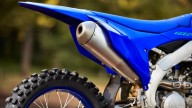 Moto - News: Yamaha festeggia i 50 anni della YZ: svelate le cross "vintage"