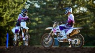 Moto - News: Yamaha festeggia i 50 anni della YZ: svelate le cross "vintage"