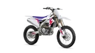 Moto - News: Yamaha festeggia i 50 anni della YZ: svelate le cross "vintage"