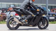 Moto - News: KTM RC 990 2025: beccata su strada durante i test