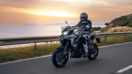 Moto - News: Benelli TRK 702 e 702X 2024: l'enduro stradale italocinese arriva in concessionaria