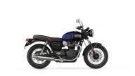 Moto - News: Triumph Bonneville Stealth Editions 2024: 8 Modern Classics in versione speciale