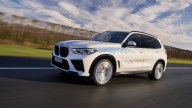 Auto - News: BMW Group porta su strada le auto a idrogeno: test per la BMW iX5 Hydrogen