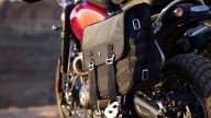 Moto - News: Triumph Scrambler 1200 X ed XE 2024: ulteriori novità in salsa heritage